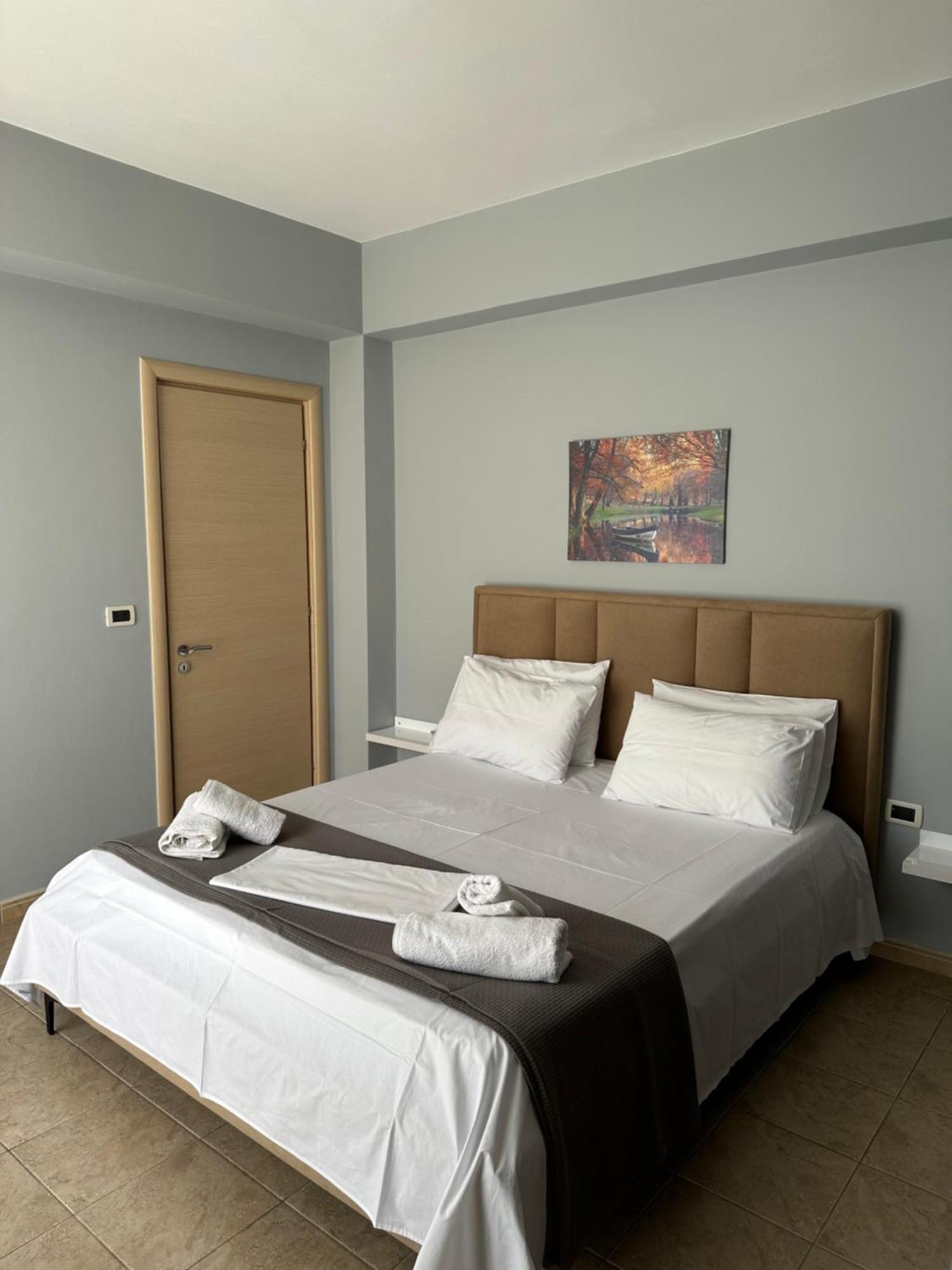 Anna House Dhermi Ngoại thất bức ảnh