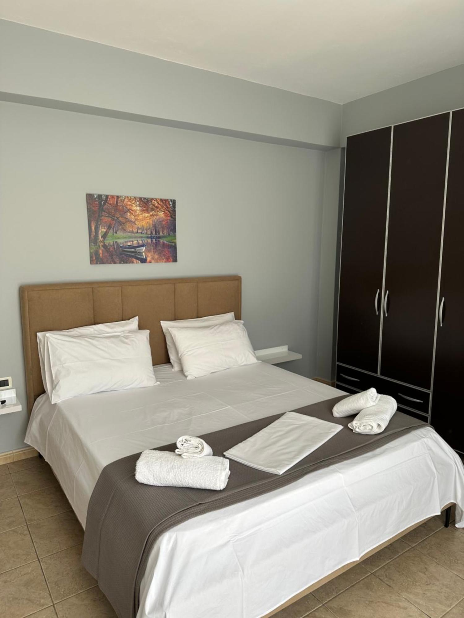Anna House Dhermi Ngoại thất bức ảnh